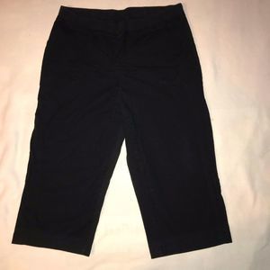 Basic Editions Size 10 Women’s Pull On Capris